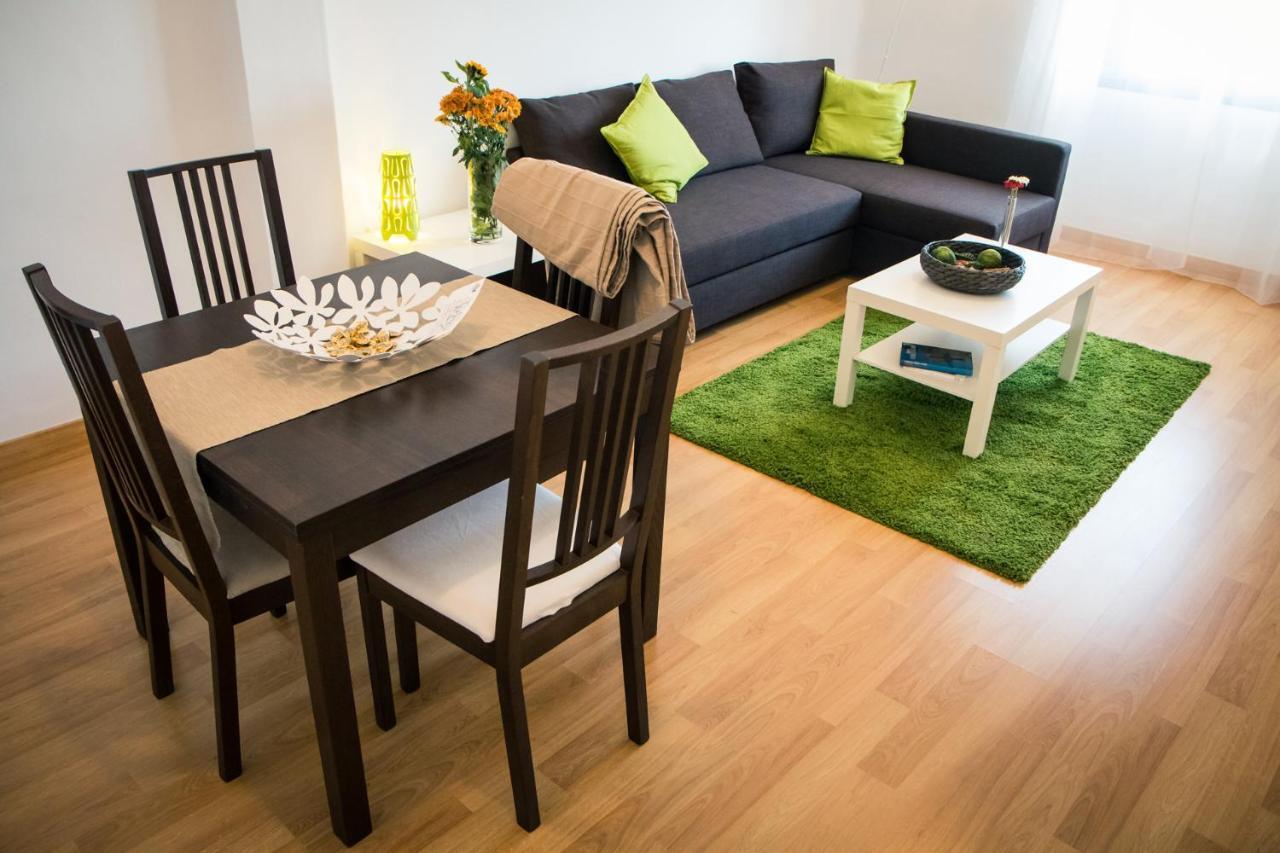 Holidays2malaga Heredia 3 Bedroom Opposite Port Apartamento Málaga